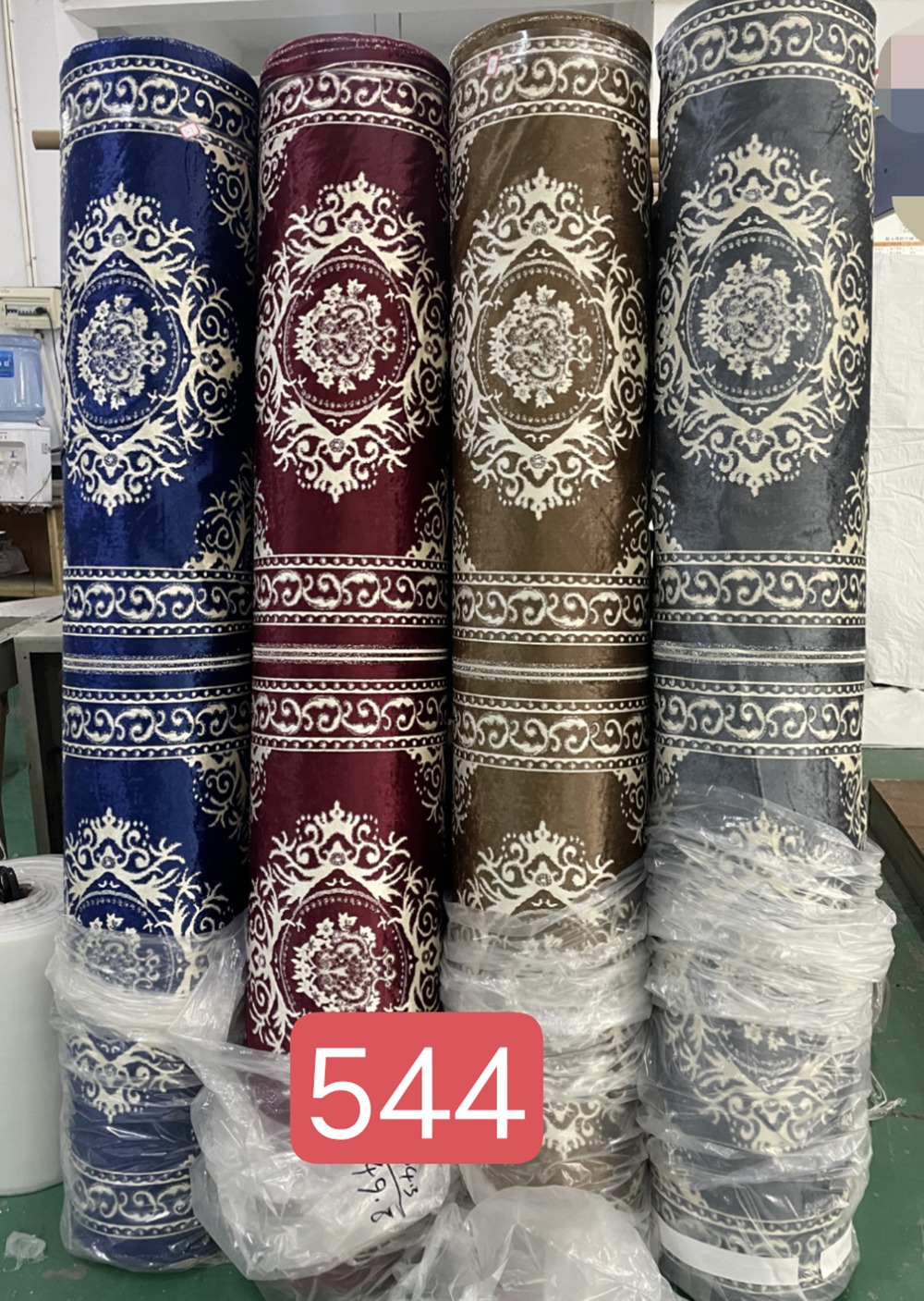 544